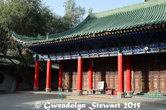 Shaanxi Grand Mosque, Urumqi, Xinjiang, China, Photographed by Gwendolyn Stewart, c. 2015; All Rights Reserved